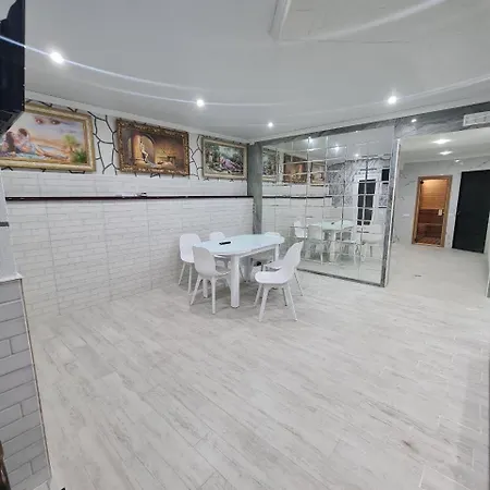 Kalyan & 3* Chisinau